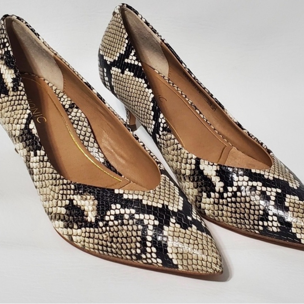 Snake-Print Pointed-Toe Pumps in Neutral Beige